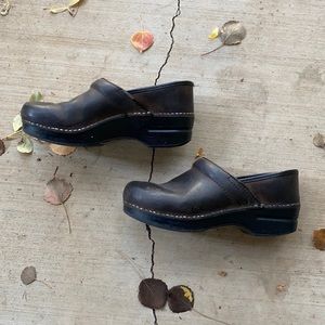 Dansko Clog, EU 37/US 6.5-7